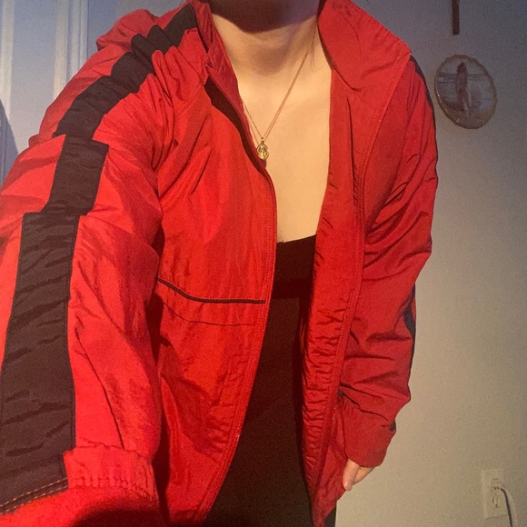 VINTAGE TOMMY HILFIGER red fall jacket/windbreaker - Picture 3 of 7